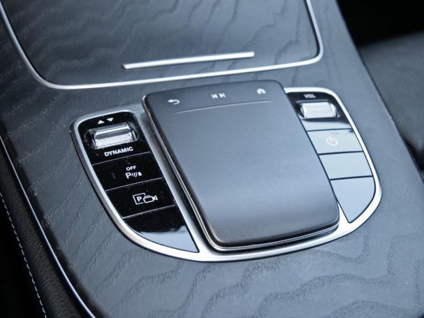 Mercedes-Benz E 300 e 4M Limousine AMG MBUX Sitzklima Kamera
