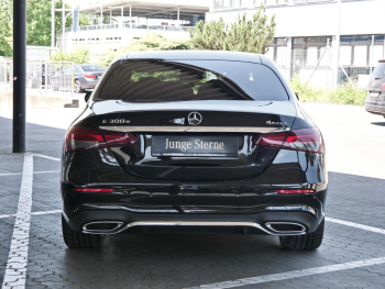 Mercedes-Benz E 300 e 4M Limousine AMG MBUX Sitzklima Kamera