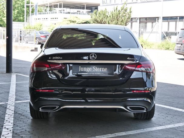 Mercedes-Benz E 300 e 4M Limousine AMG MBUX Sitzklima Kamera