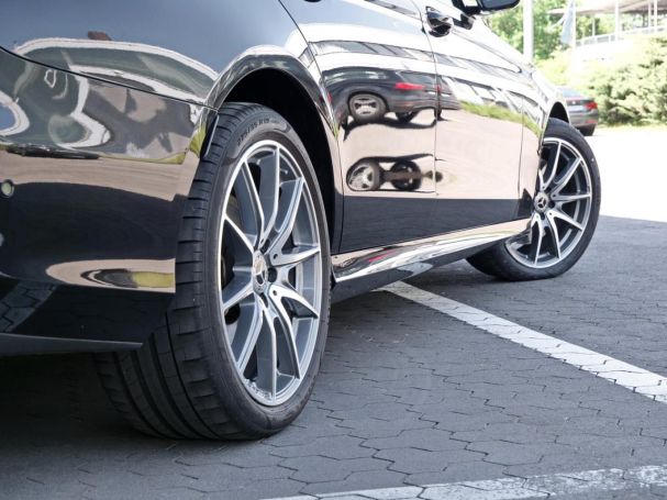 Mercedes-Benz E 300 e 4M Limousine AMG MBUX Sitzklima Kamera