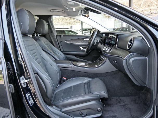 Mercedes-Benz E 300 e 4M Limousine AMG MBUX Sitzklima Kamera