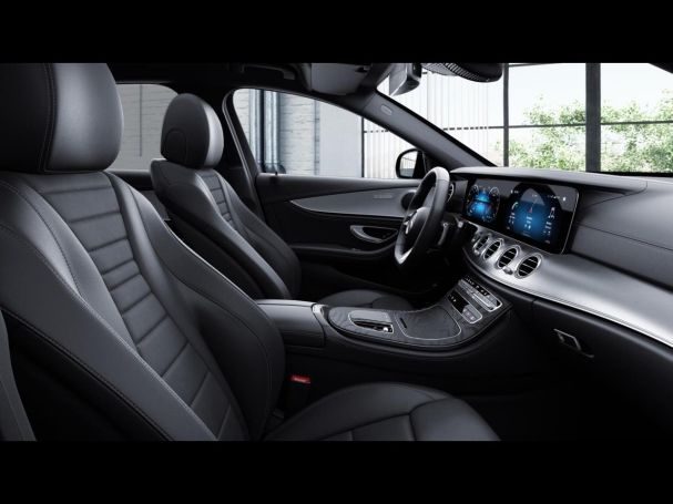 Mercedes-Benz E 300 AMG Night Distronic+ Keyless 360° AHK