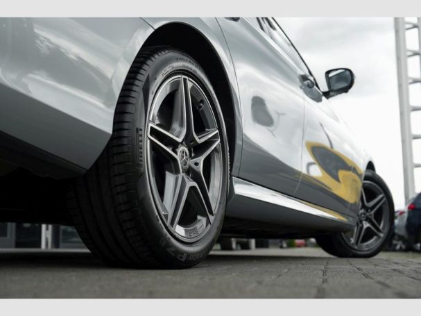 Mercedes-Benz E 450 4M AMG Distronic+ KeylessGo 360° Park