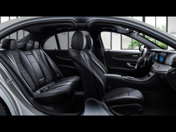 Mercedes-Benz E 450 4M AMG Distronic+ KeylessGo 360° Park
