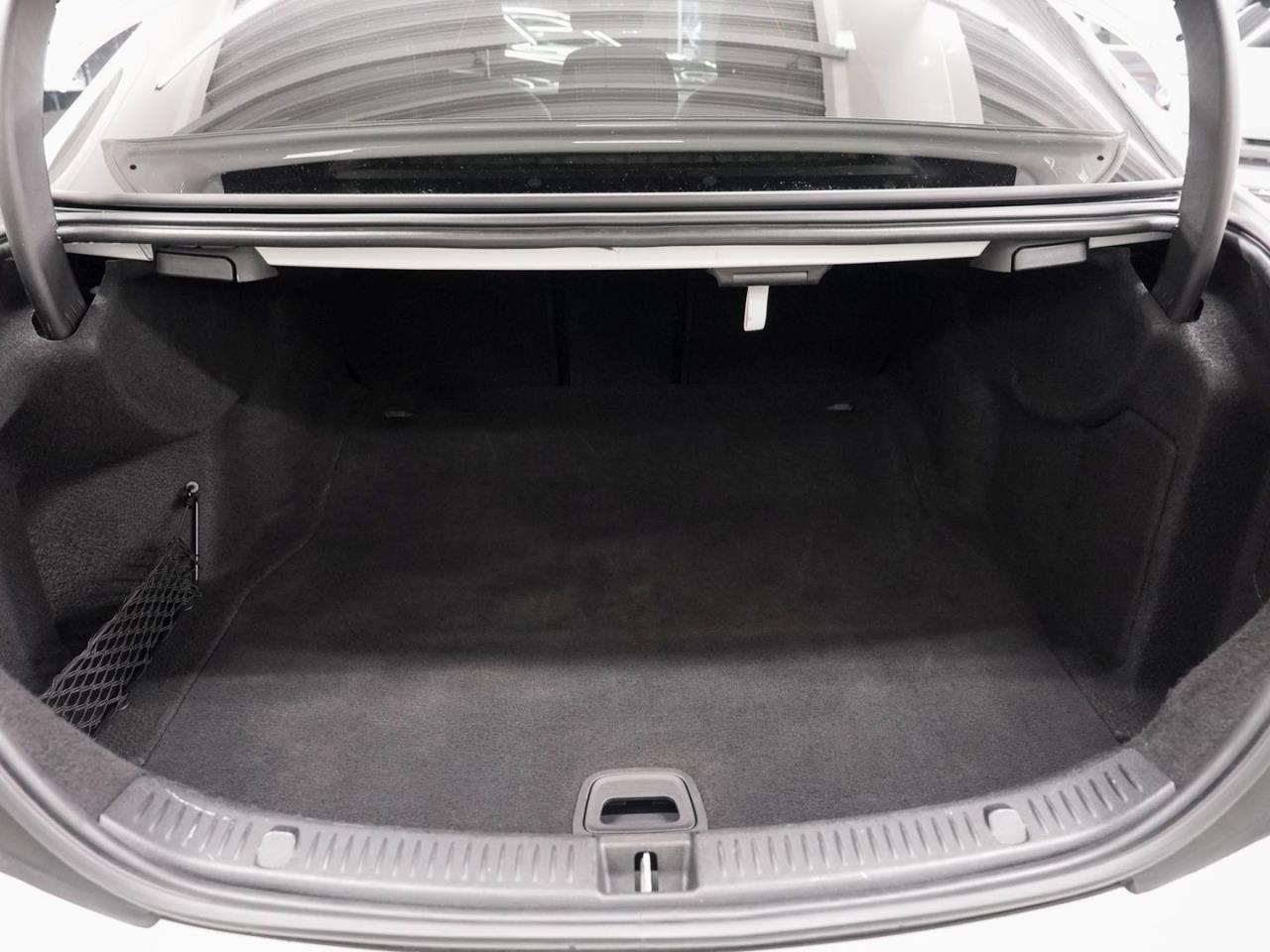 Mercedes-Benz E 53 AMG 4M+ Limousine Schiebedach Sitzklima 360°