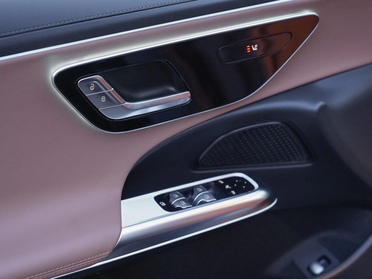 Mercedes-Benz E 200 d Limousine Avantgarde Distronic Kamera