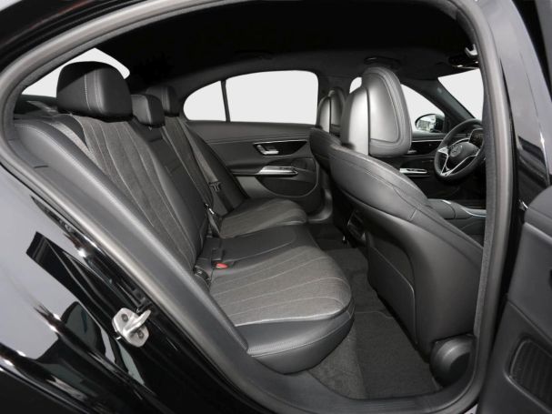 Mercedes-Benz E 200 d Limousine Avantgarde Distronic Kamera