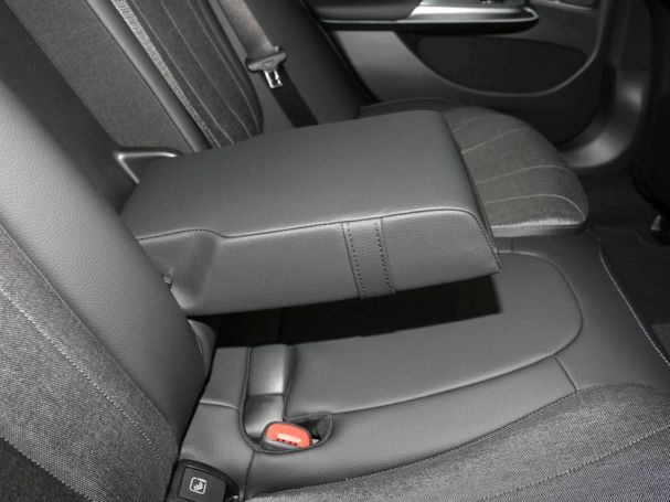 Mercedes-Benz E 200 d Limousine Avantgarde Distronic Kamera