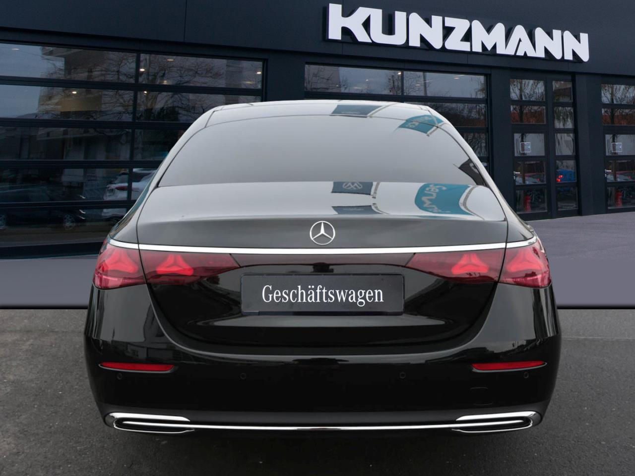 Mercedes-Benz E 200 d Limousine Avantgarde Distronic Kamera