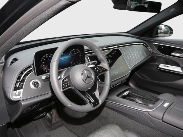 Mercedes-Benz E 200 d Limousine Avantgarde Distronic Kamera