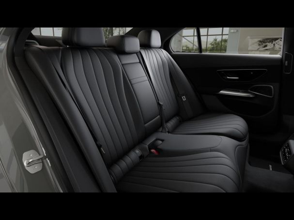 Mercedes-Benz E 220 d  AMG Night Panorama Standhzg Distronic