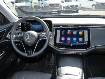 Mercedes-Benz E 300 de 4M Avantagarde Distronic Memory 360°