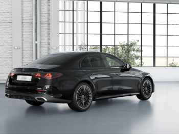 Mercedes-Benz E 300 de 4M AMG Night Distronic Panorama Kamera