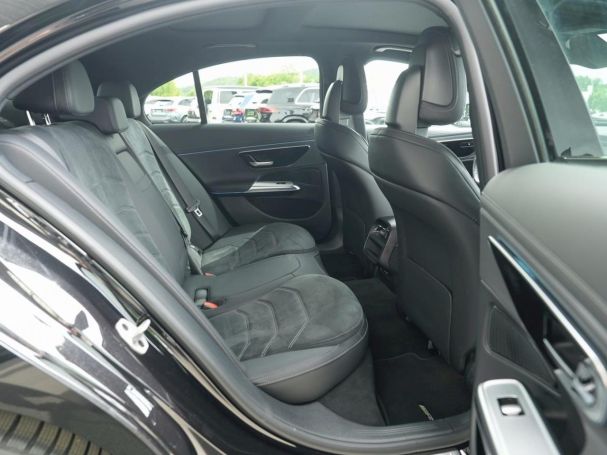 Mercedes-Benz E 300 de 4M AMG Night Distronic Panorama Kamera