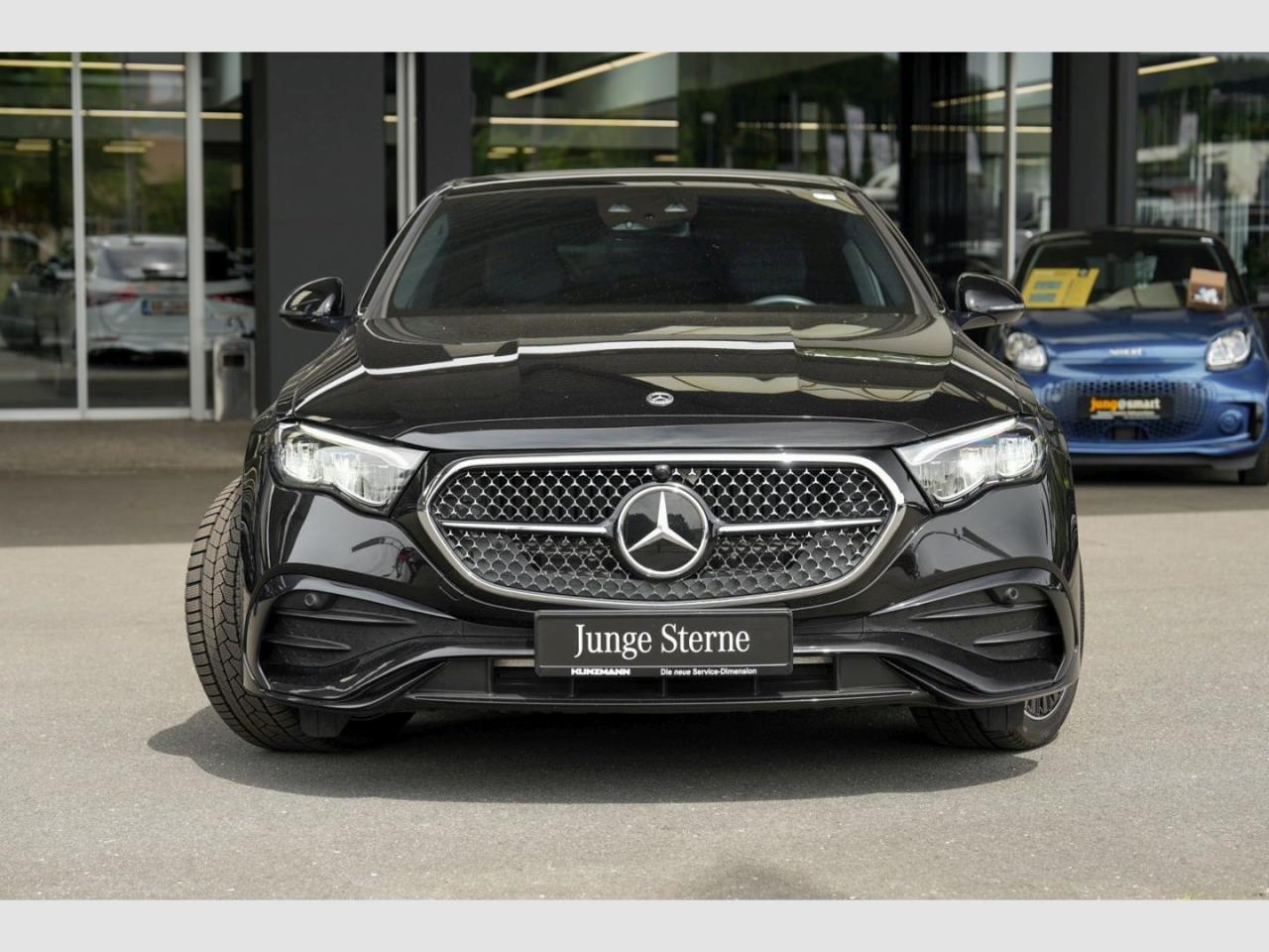Mercedes-Benz E 300 de 4M AMG Night Distronic Panorama Kamera