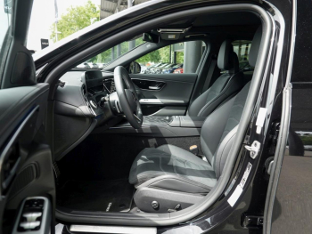 Mercedes-Benz E 300 de 4M AMG Night Distronic Panorama Kamera