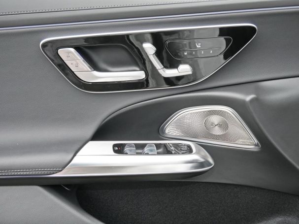 Mercedes-Benz E 300 de AMG Night Memory NP 84.865 360°