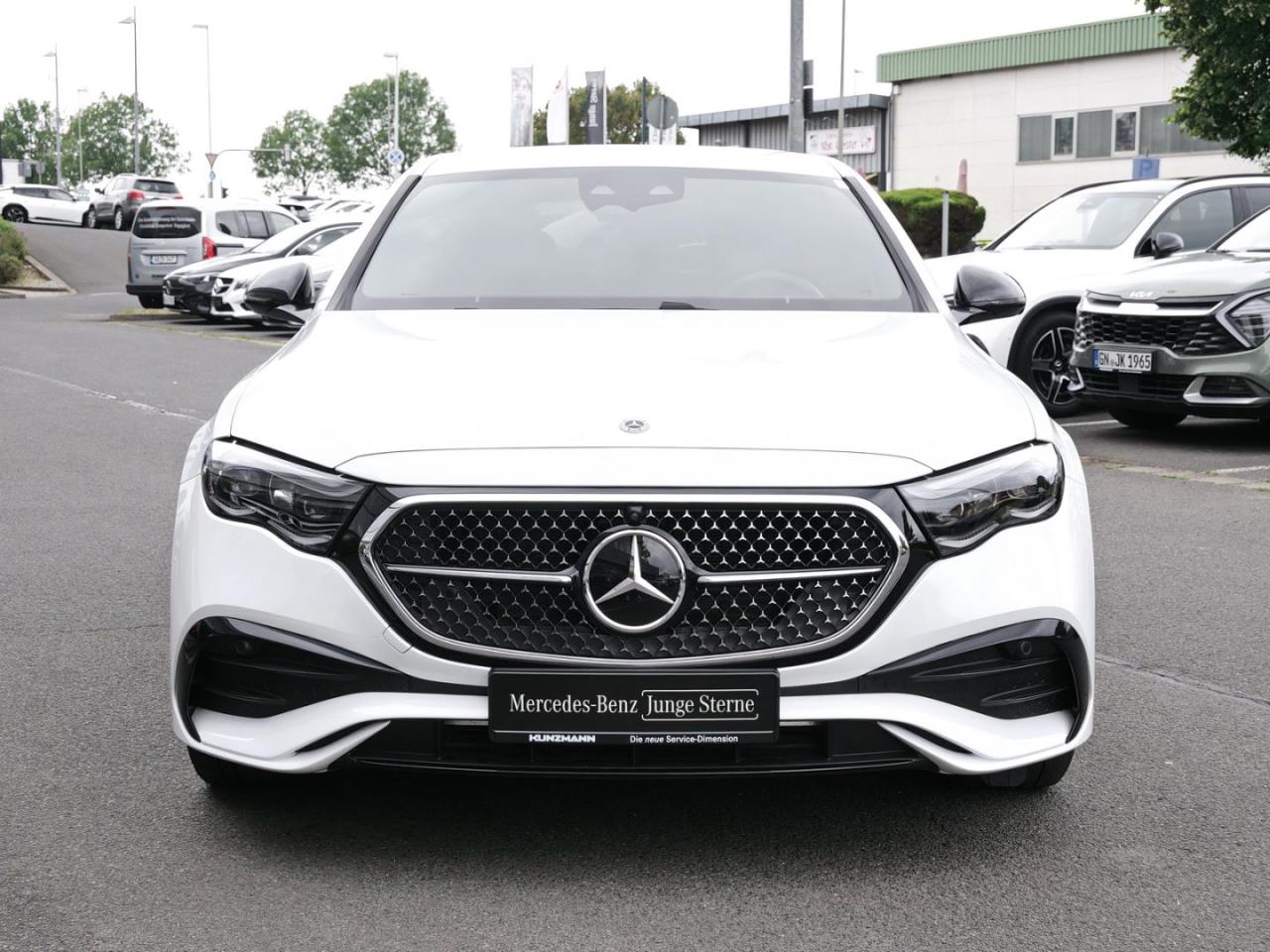 Mercedes-Benz E 300 de AMG Night Memory NP 84.865 360°