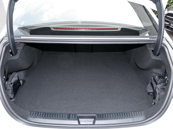 Mercedes-Benz E 300 de Avantgarde Sitzklima NP 95.004 360°