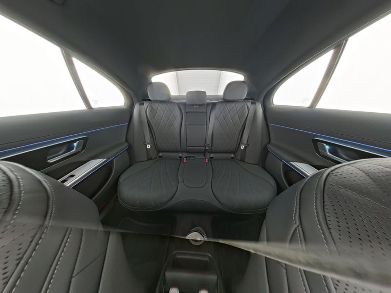 Mercedes-Benz E 300 de Avantgarde Sitzklima NP 95.004 360°