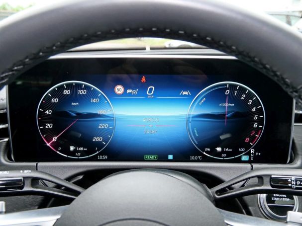 Mercedes-Benz E 300 e AMG Night Panorama Distronic+ Kamera