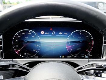 Mercedes-Benz E 450 d 4M AMG Distronic Panorama 360° AHK