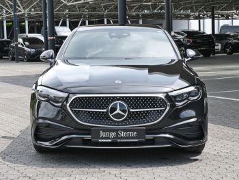 Mercedes-Benz E 450 d 4M AMG Distronic Panorama 360° AHK