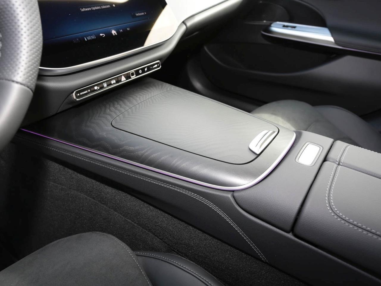 Mercedes-Benz E 450 d 4MATIC Limousine AMG Night Panorama AHK