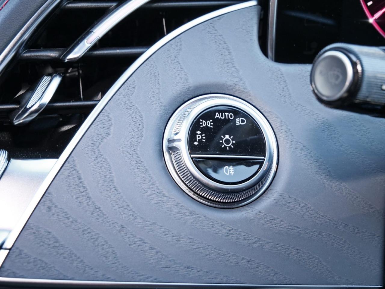 Mercedes-Benz E 53 AMG Hybrid 4M+ Performance Sitze NP 124.736