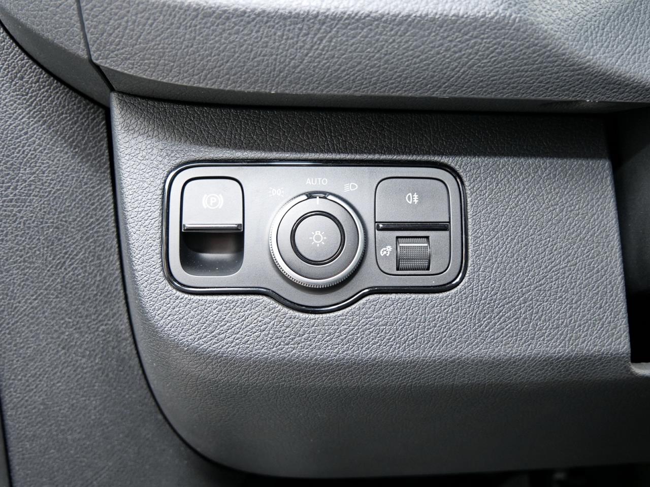 Mercedes-Benz eSprinter 314 Kasten Hochdach NP 109.399 EUR
