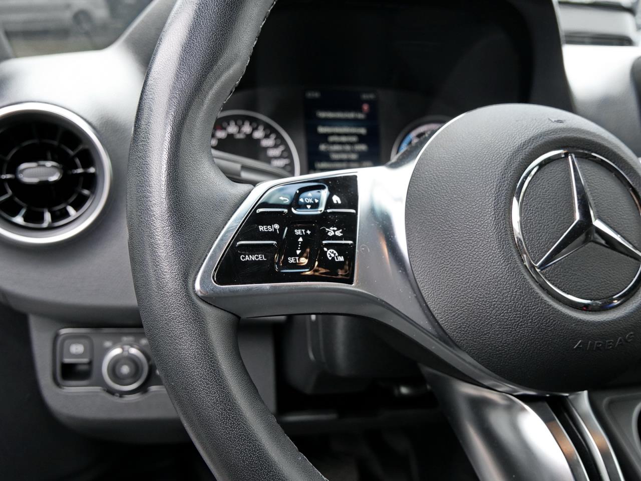 Mercedes-Benz eSprinter 314 Kasten Hochdach NP 109.399 EUR