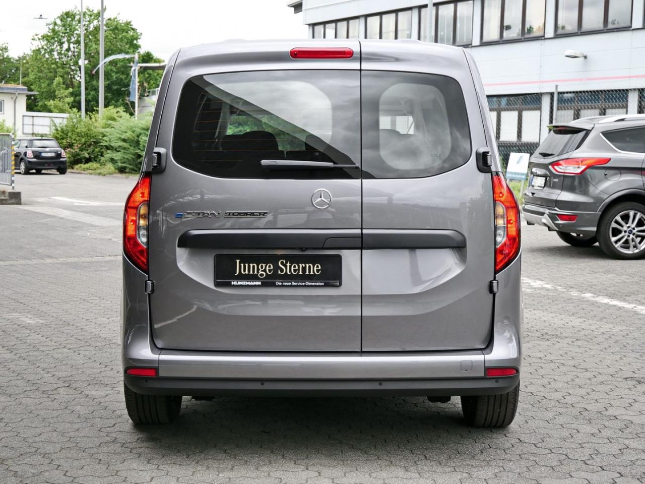 Mercedes-Benz eCitan Citan Tourer PRO  Progressive NP 59.091 €