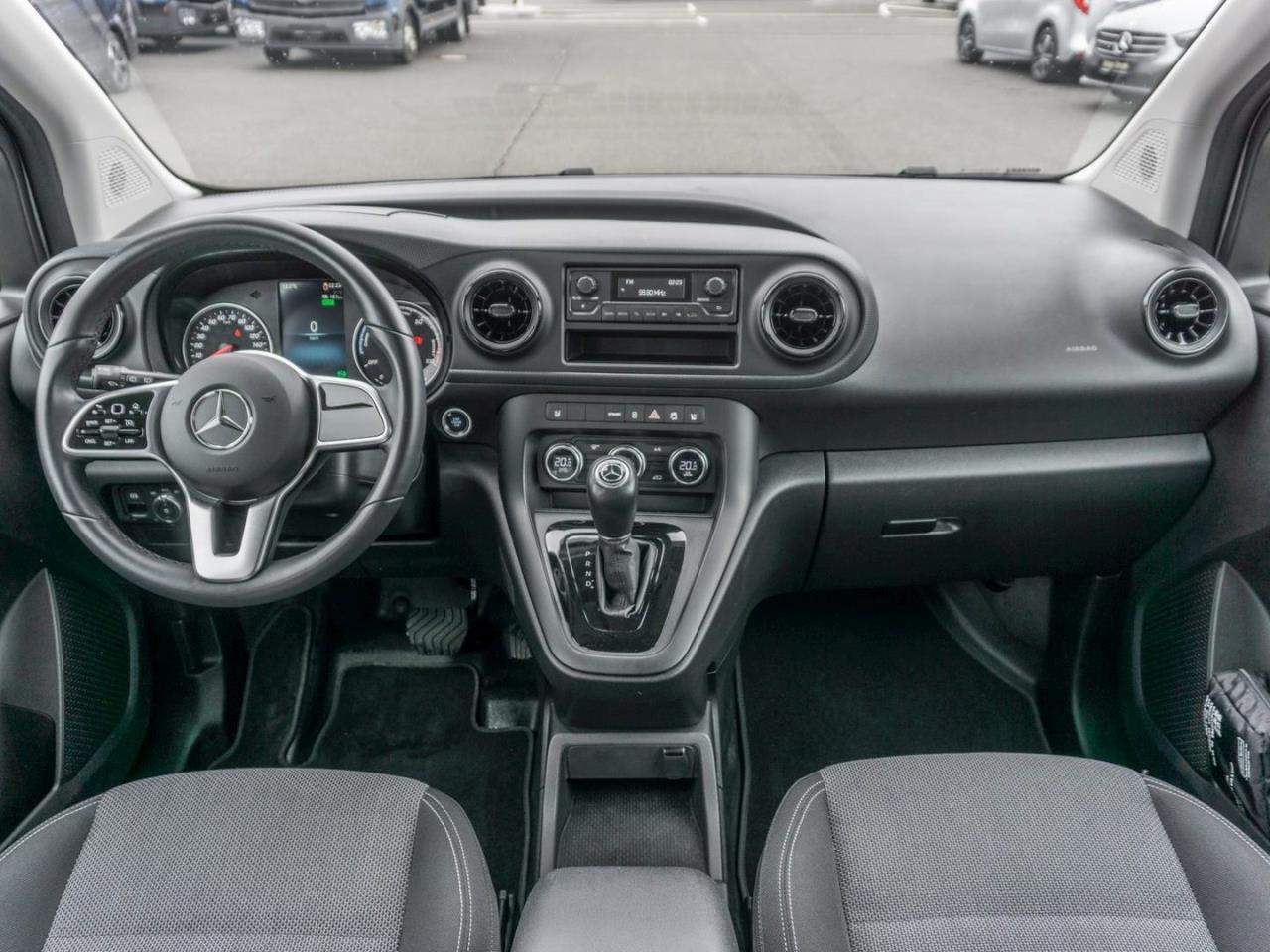 Mercedes-Benz eCitan Citan Tourer PRO Standard Progressive SHZ