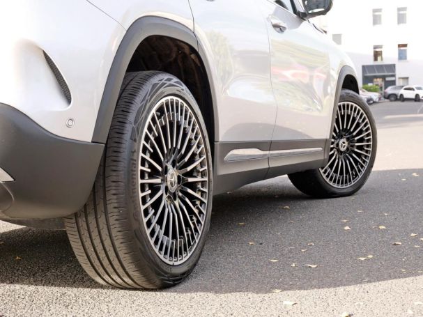 Mercedes-Benz EQA 250 AMG Panorama Distronic Head-Up 360°