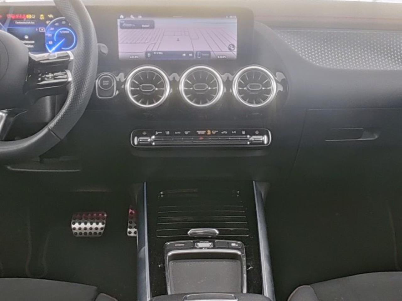 Mercedes-Benz EQA 250+ AMG MBUXNavi-Prem. Kamera Easy-Pack