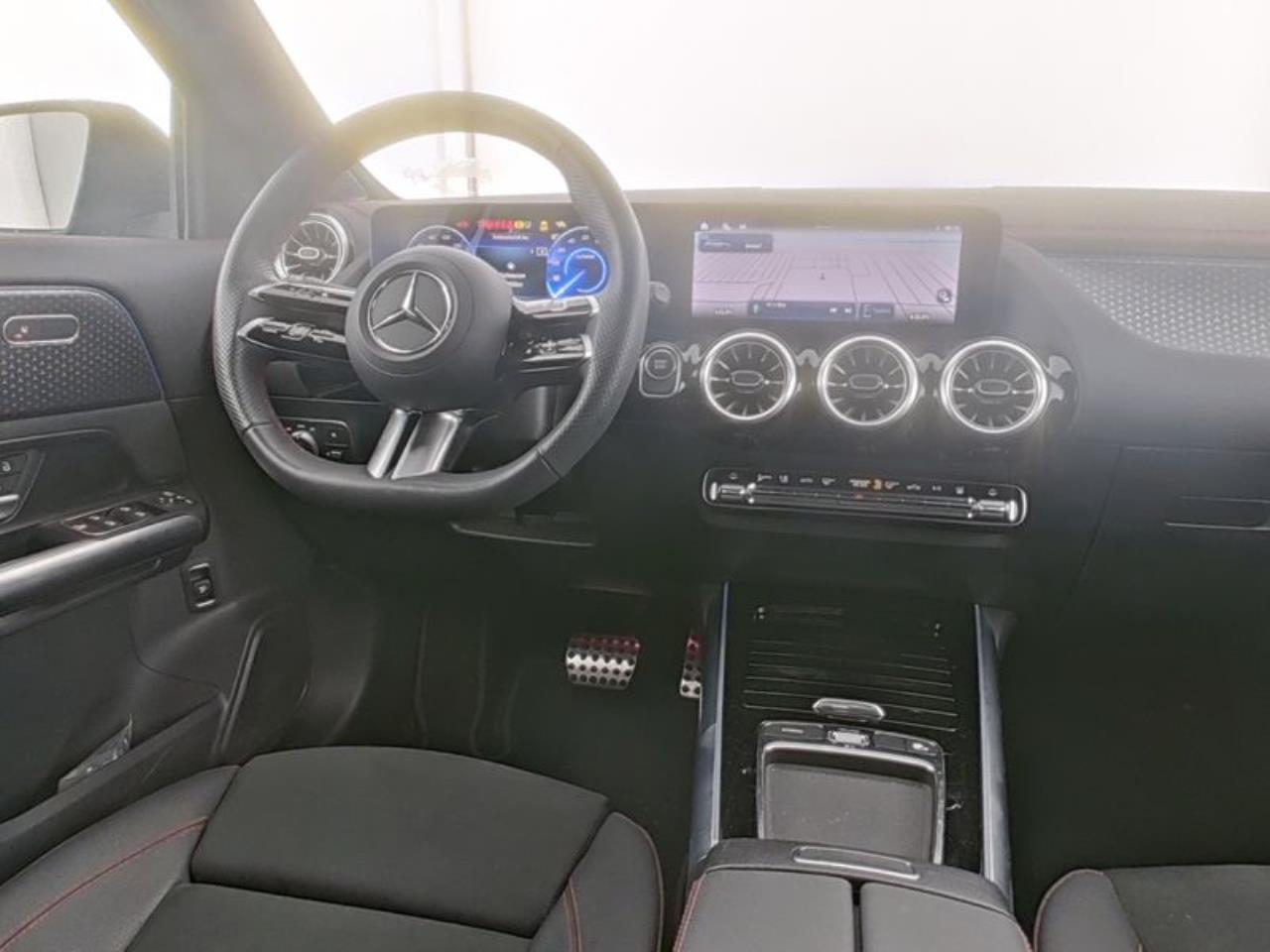 Mercedes-Benz EQA 250+ AMG MBUXNavi-Prem. Kamera Easy-Pack