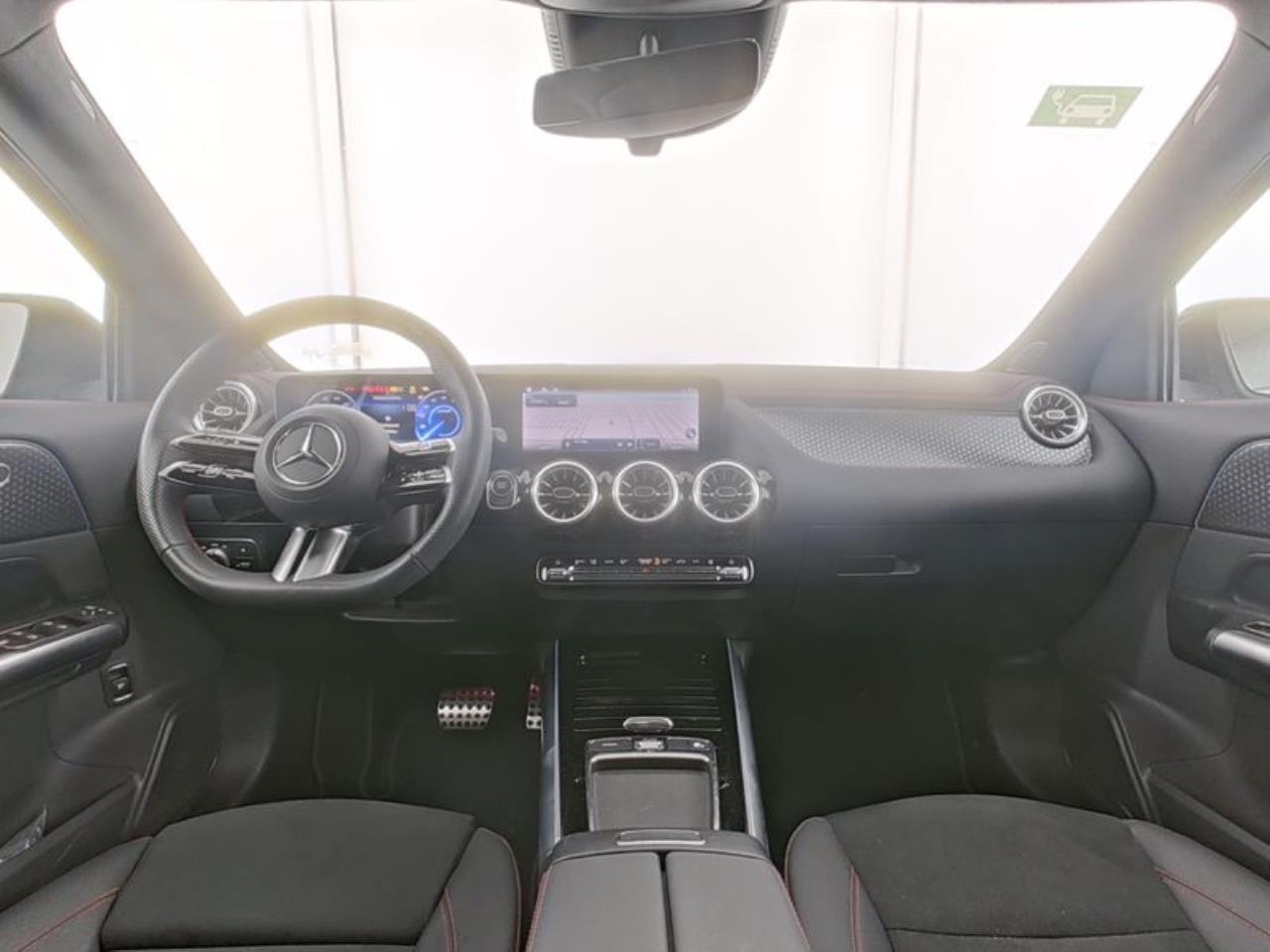 Mercedes-Benz EQA 250+ AMG MBUXNavi-Prem. Kamera Easy-Pack