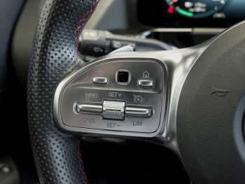 Mercedes-Benz EQA 250 AMG Night Kamera KeylessGo EasyPack