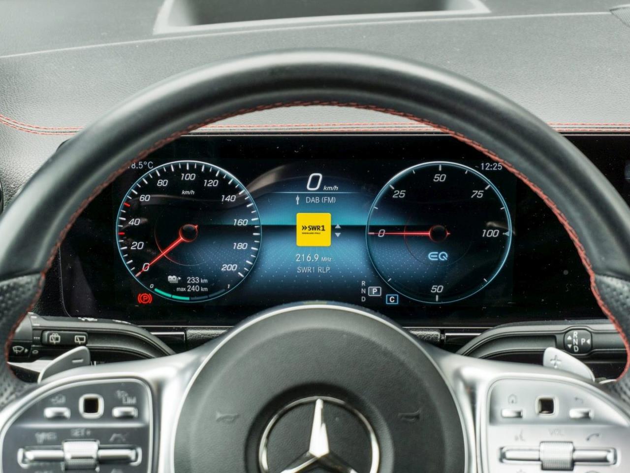 Mercedes-Benz EQA 250 AMG Distronic Head-Up Easy-Pack 360°