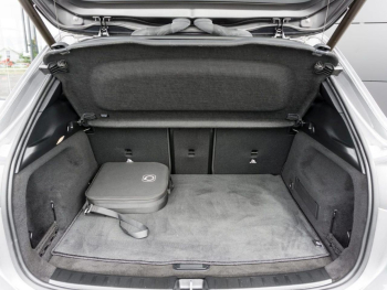 Mercedes-Benz EQA 250 AMG Distronic Head-Up Easy-Pack 360°