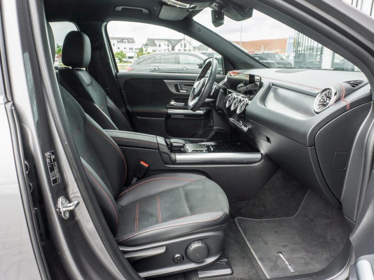 Mercedes-Benz EQA 250 AMG Distronic Head-Up Easy-Pack 360°