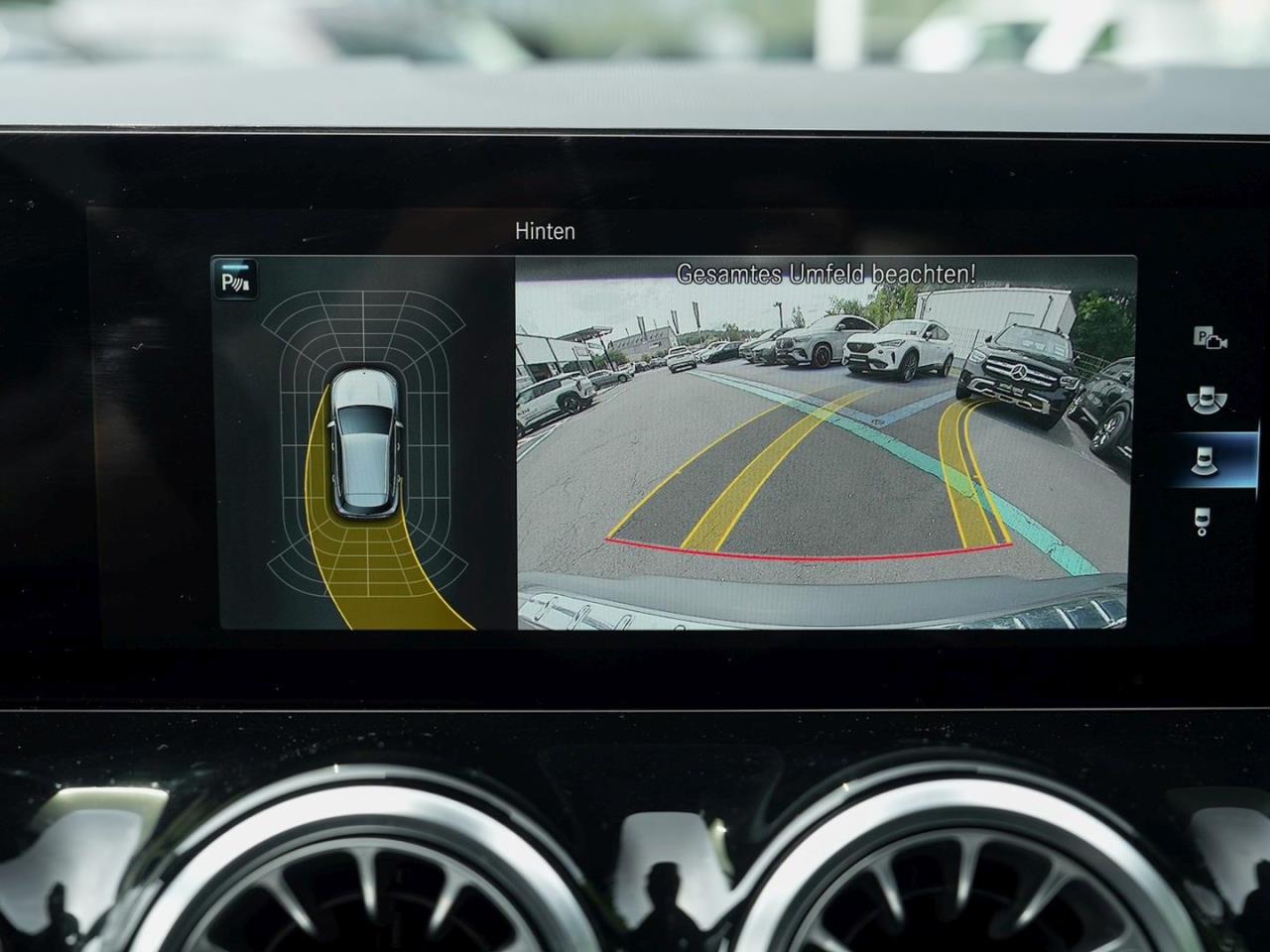 Mercedes-Benz EQA 250+ Progressive Distronic Kamera Easy-P AHK