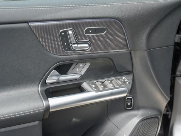 Mercedes-Benz EQA 250+ Progressive Distronic Kamera Easy-P AHK
