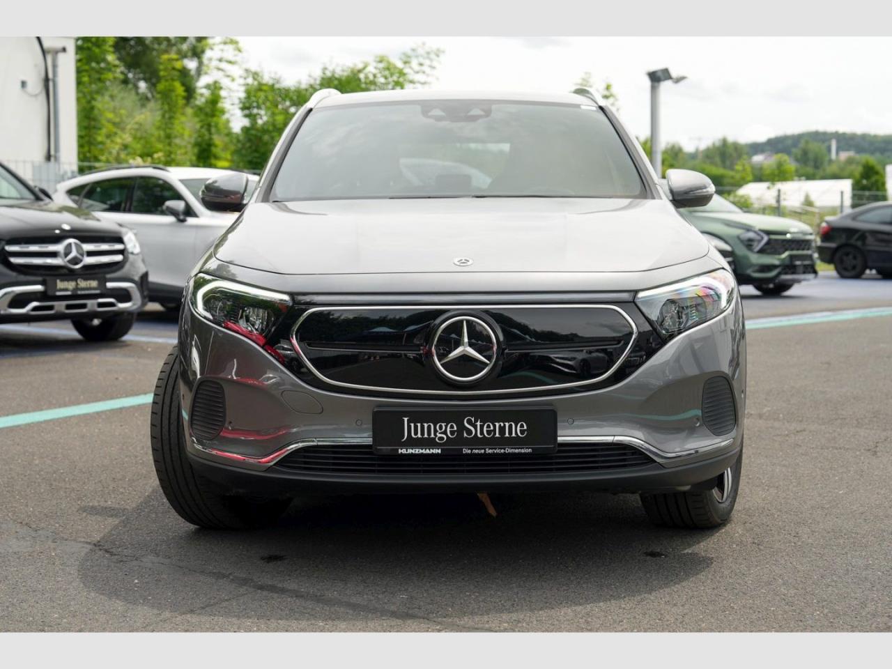Mercedes-Benz EQA 250+ Progressive Distronic Kamera Easy-P AHK