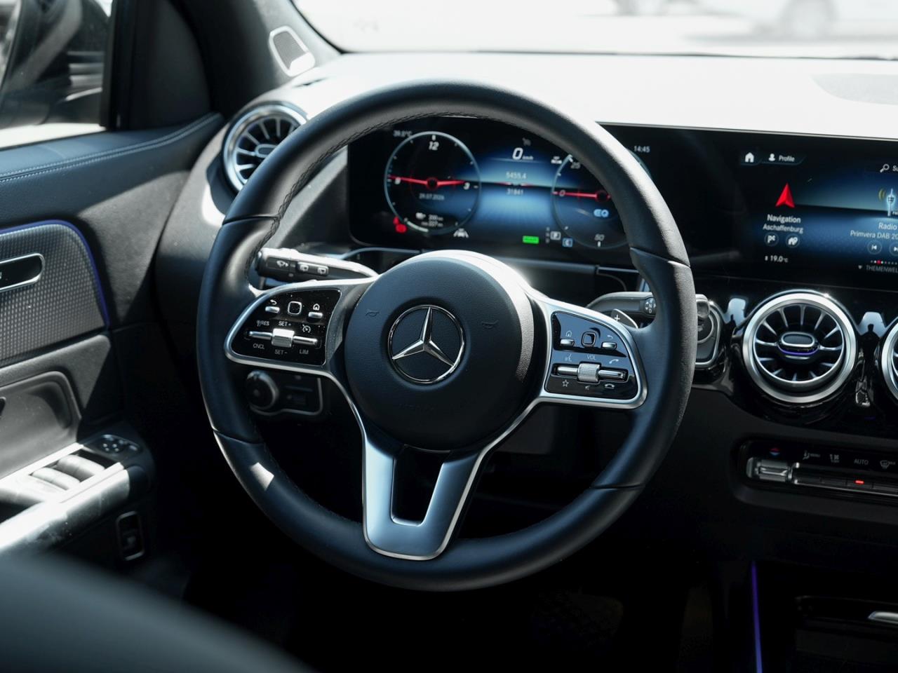 Mercedes-Benz EQA 250+ Progressive Night Kamera Burmester