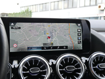 Mercedes-Benz EQA 250+ Progressive Distronic Navi EasyP Klima
