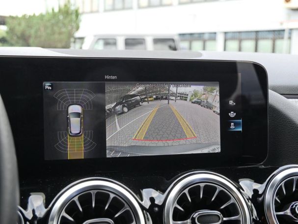 Mercedes-Benz EQA 250+ Progressive Distronic Navi EasyP Klima