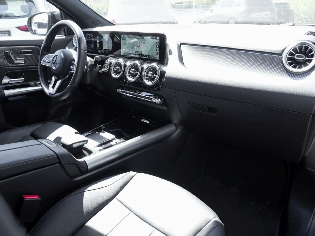 Mercedes-Benz EQA 250 Progressive Distronic Kamera Memory