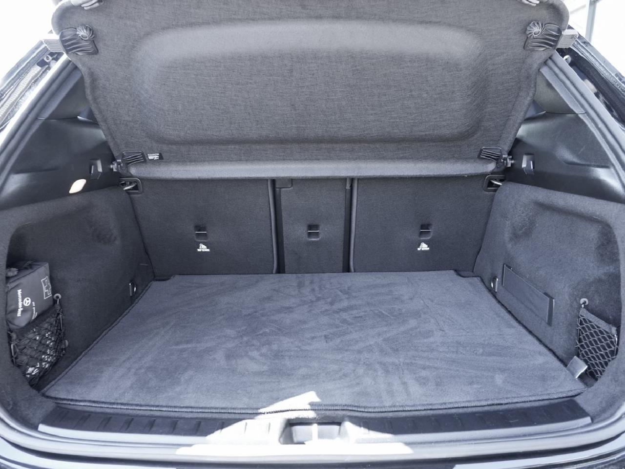 Mercedes-Benz EQA 250 Progressive Distronic Kamera Memory