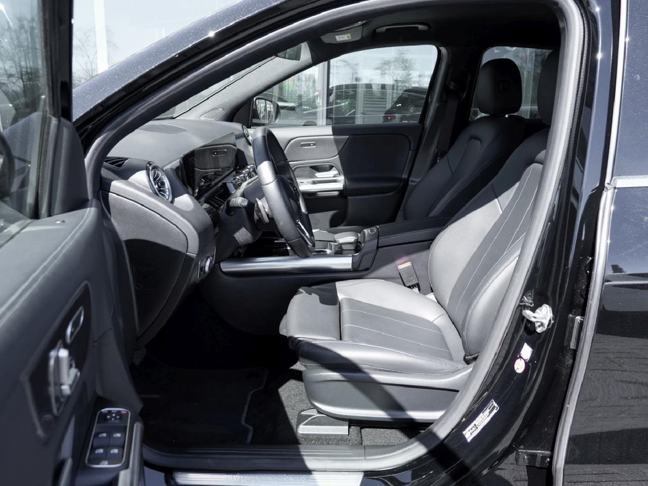 Mercedes-Benz EQA 250 Progressive Distronic Kamera Memory